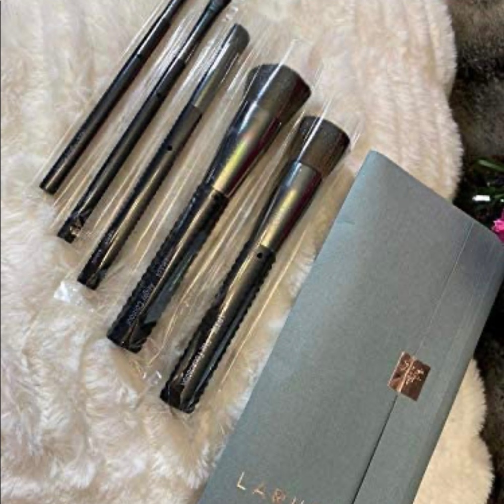 Laruce Brush Set NEW